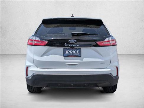 Used 2024 Ford Edge SE AWD/4WD image 7
