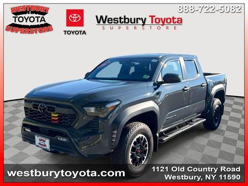 Certified 2026 Toyota Tacoma TRD Off-Road AWD/4WD image 5