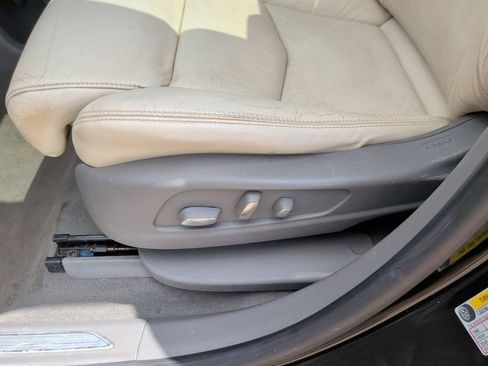Used 2017 Cadillac XT5 Luxury w/ Driver Awareness Package FWD image 13