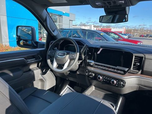 New 2026 GMC Sierra 2500 SLT w/ SLT Premium Package AWD/4WD image 20