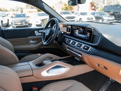 Used 2024 Mercedes-Benz GLE 350 4MATIC image 31