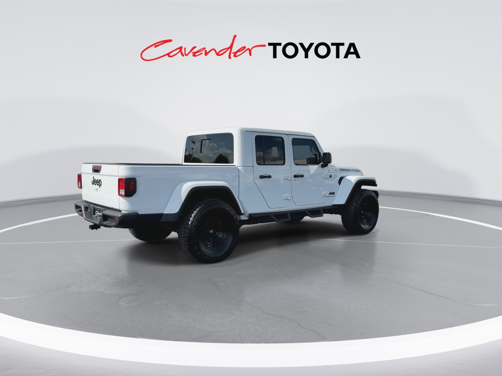 Used 2025 Jeep Gladiator Sport AWD/4WD image 8