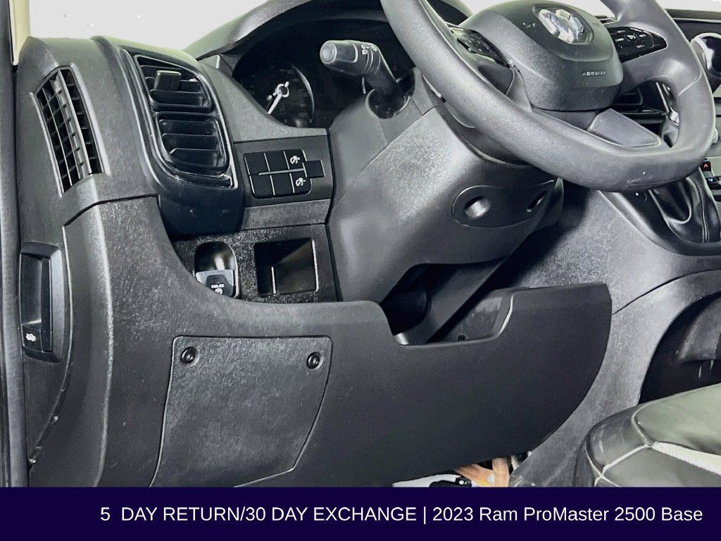 Used 2023 RAM ProMaster 2500 FWD image 12