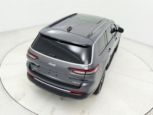 Used 2023 Jeep Grand Cherokee L Limited w/ Luxury Tech Group II AWD/4WD image 39