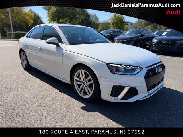 Used 2022 Audi A4 2.0T Premium Plus w/ Premium Plus Package AWD/4WD image 3