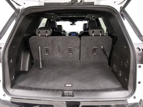 Used 2023 Chevrolet Traverse Premier w/ Redline Edition AWD/4WD image 7