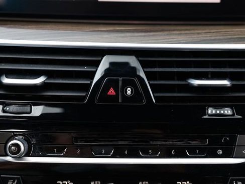 Used 2019 BMW 540i 540i image 40