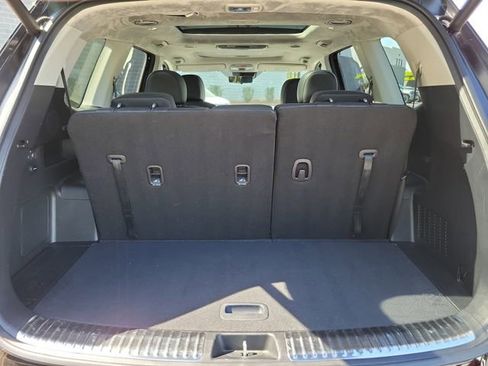 Used 2025 Kia Telluride SX Prestige image 9
