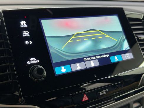 Certified 2022 Honda Pilot Black Edition image 24