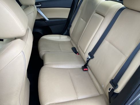 Used 2013 MAZDA MAZDA3 s Grand Touring FWD image 28