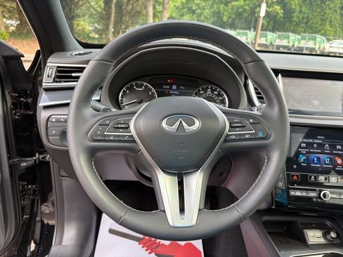 Used 2023 INFINITI QX50 Sport FWD image 15