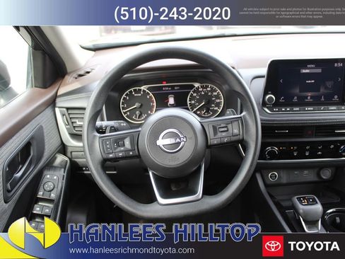 Used 2023 Nissan Rogue S image 16