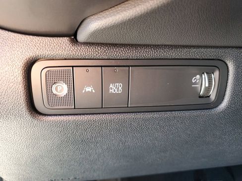 New 2026 Chevrolet Equinox EV LT image 20