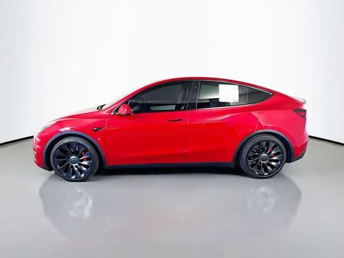 Used 2022 Tesla Model Y Performance image 4