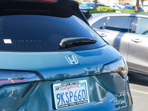 Used 2024 Honda HR-V Sport image 11