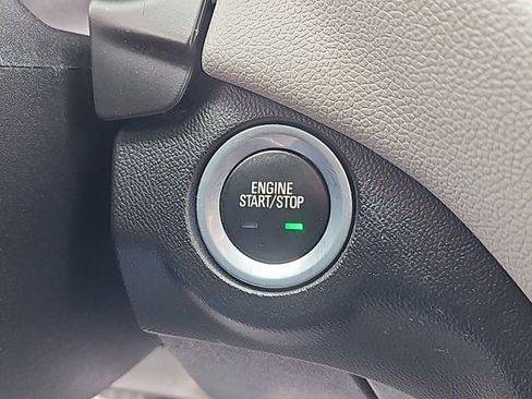 Used 2018 Chevrolet Equinox LS w/ LPO, Cargo Package image 20