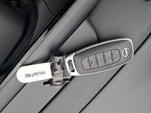 New 2026 Nissan Sentra SR w/ SR Premium Package image 30