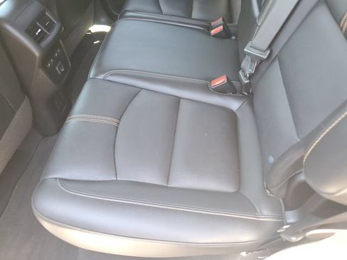 Used 2022 Chevrolet Equinox Premier AWD/4WD image 15