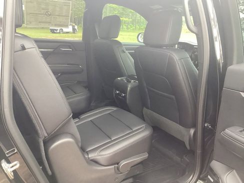 New 2026 GMC Acadia Elevation w/ Elevation Premium Package FWD image 20
