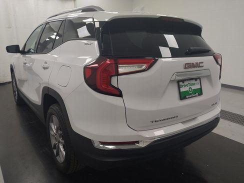 Used 2023 GMC Terrain SLT w/ Tech Package AWD/4WD image 5
