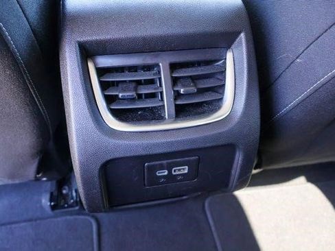 Certified 2025 Chevrolet Blazer LT FWD image 21