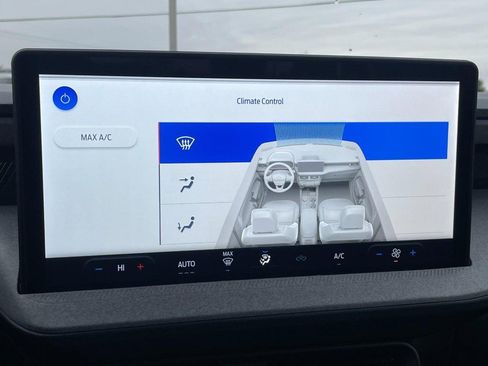 New 2025 Ford Maverick XLT w/ Equipment Group 301A image 44