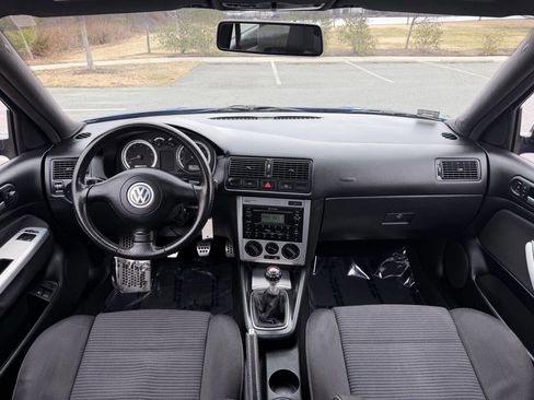 Used 2003 Volkswagen Golf 20th Anniversary image 18