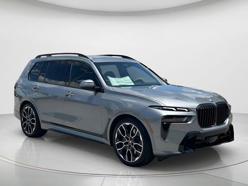 New 2026 BMW X7 xDrive40i w/ Executive Package AWD/4WD image 3