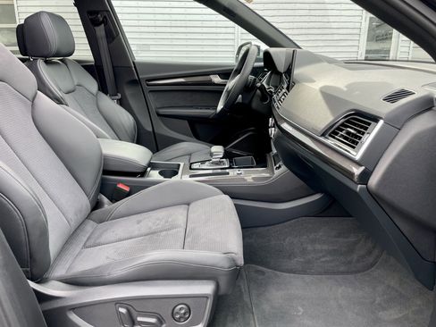 Used 2024 Audi SQ5 Premium Plus w/ Premium Plus Package image 15