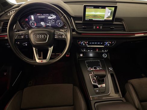 Used 2018 Audi SQ5 Prestige w/ Prestige Package image 29