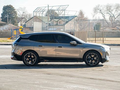 Used 2023 BMW iX M60 w/ Executive Package image 4