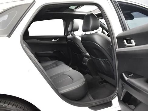 Used 2022 Kia K5 GT-Line w/ GT-Line FWD Premium Package image 17