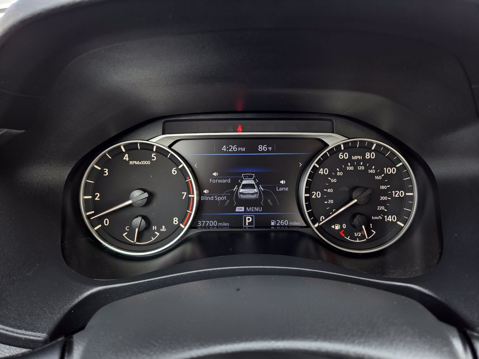 Used 2025 Nissan Altima 2.5 SV FWD image 39