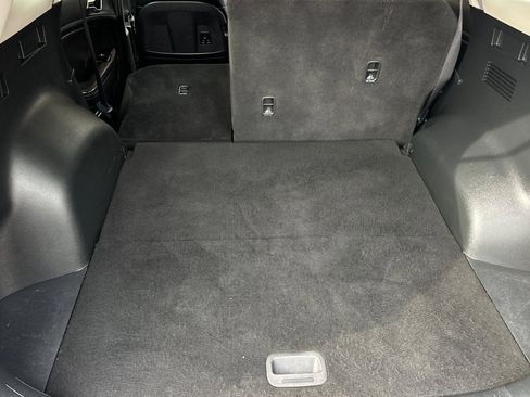 Used 2024 Kia Sportage EX image 14