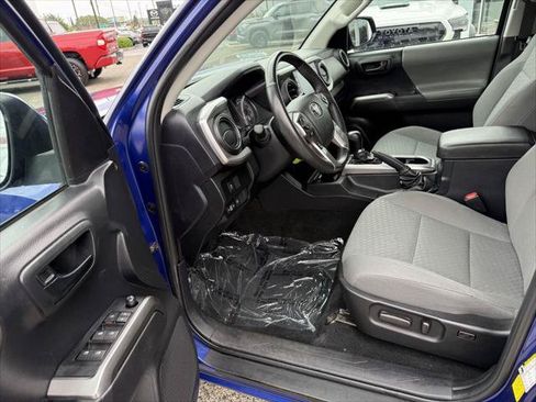 Certified 2022 Toyota Tacoma SR5 RWD image 12