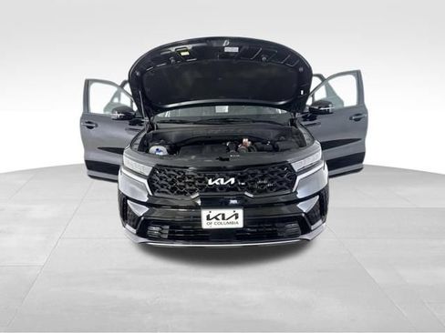 Certified 2023 Kia Sorento SX AWD/4WD image 13