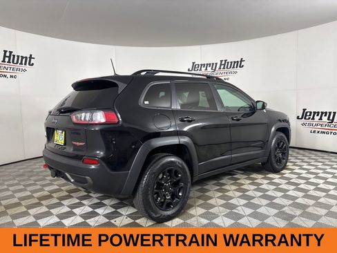 Used 2022 Jeep Cherokee Trailhawk w/ Sun, Sound & Nav Group AWD/4WD image 5