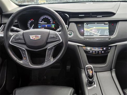 Used 2019 Cadillac XT5 Luxury image 15