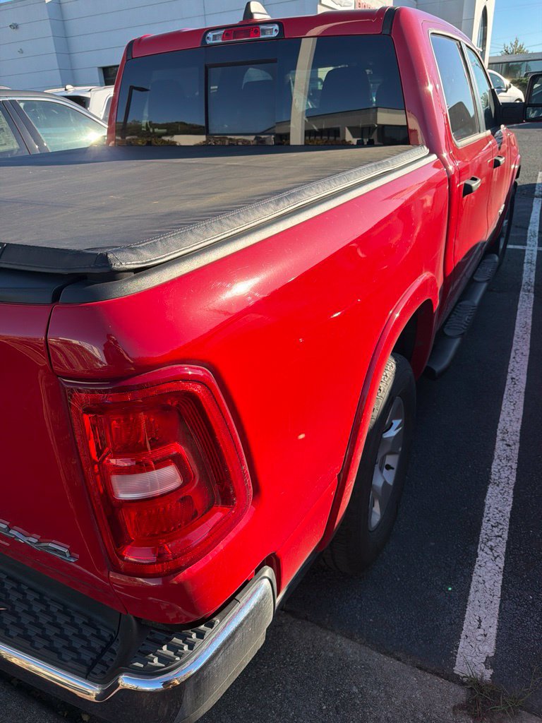 Used 2025 RAM 1500 Big Horn AWD/4WD image 4