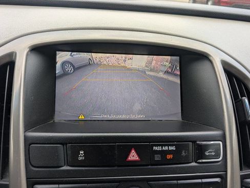 Used 2015 Buick Verano FWD image 30