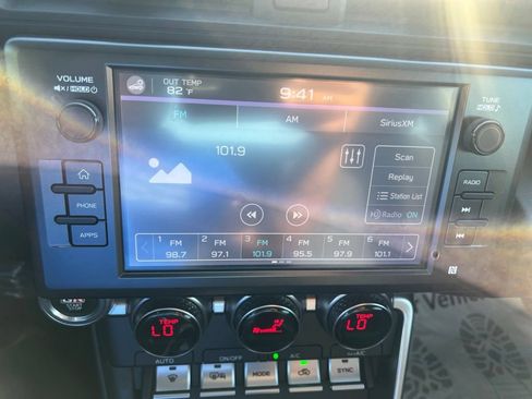 Used 2022 Toyota GR86 w/ ALL Weather Mat Package (TMS) RWD image 4
