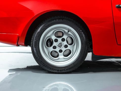 Used 1986 Porsche 944 Turbo image 14