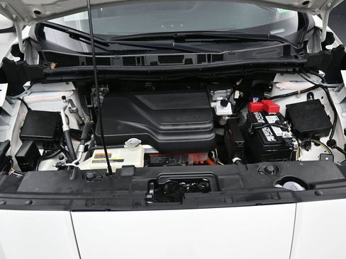 Used 2023 Nissan Leaf S image 37