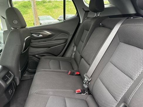 Used 2022 GMC Terrain SLE w/ Driver Convenience Package AWD/4WD image 14