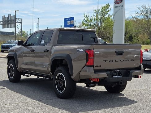 New 2026 Toyota Tacoma TRD Off-Road AWD/4WD image 3