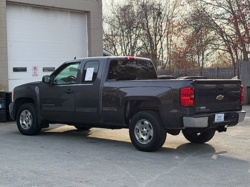 Used 2011 Chevrolet Silverado 1500 LT w/ All-Star Edition AWD/4WD image 5