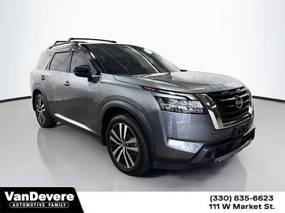 Used 2024 Nissan Pathfinder Platinum