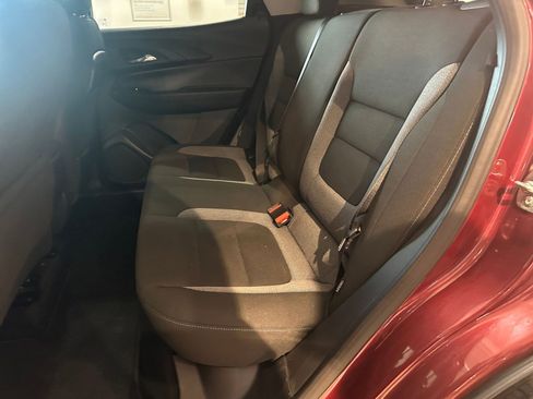 Used 2025 Chevrolet TrailBlazer LT image 23