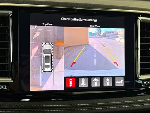 New 2026 Chrysler Pacifica Select image 17