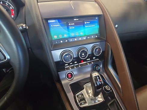 Used 2020 Jaguar F-TYPE Coupe RWD image 21